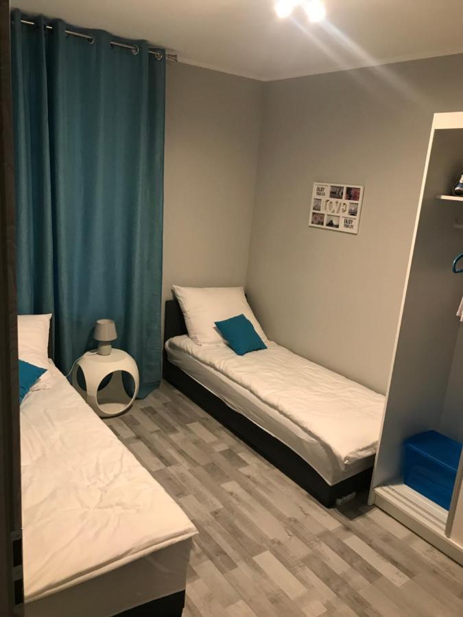 Apartament C18 เยเลเนียกูรา ภายนอก รูปภาพ