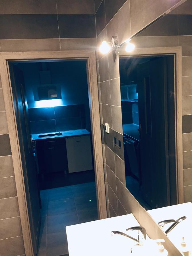 Apartament C18 เยเลเนียกูรา ภายนอก รูปภาพ