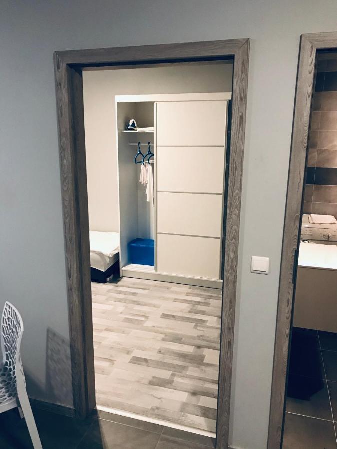 Apartament C18 เยเลเนียกูรา ภายนอก รูปภาพ