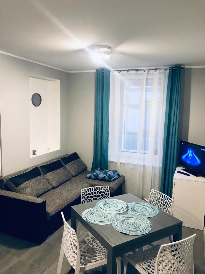 Apartament C18 เยเลเนียกูรา ภายนอก รูปภาพ